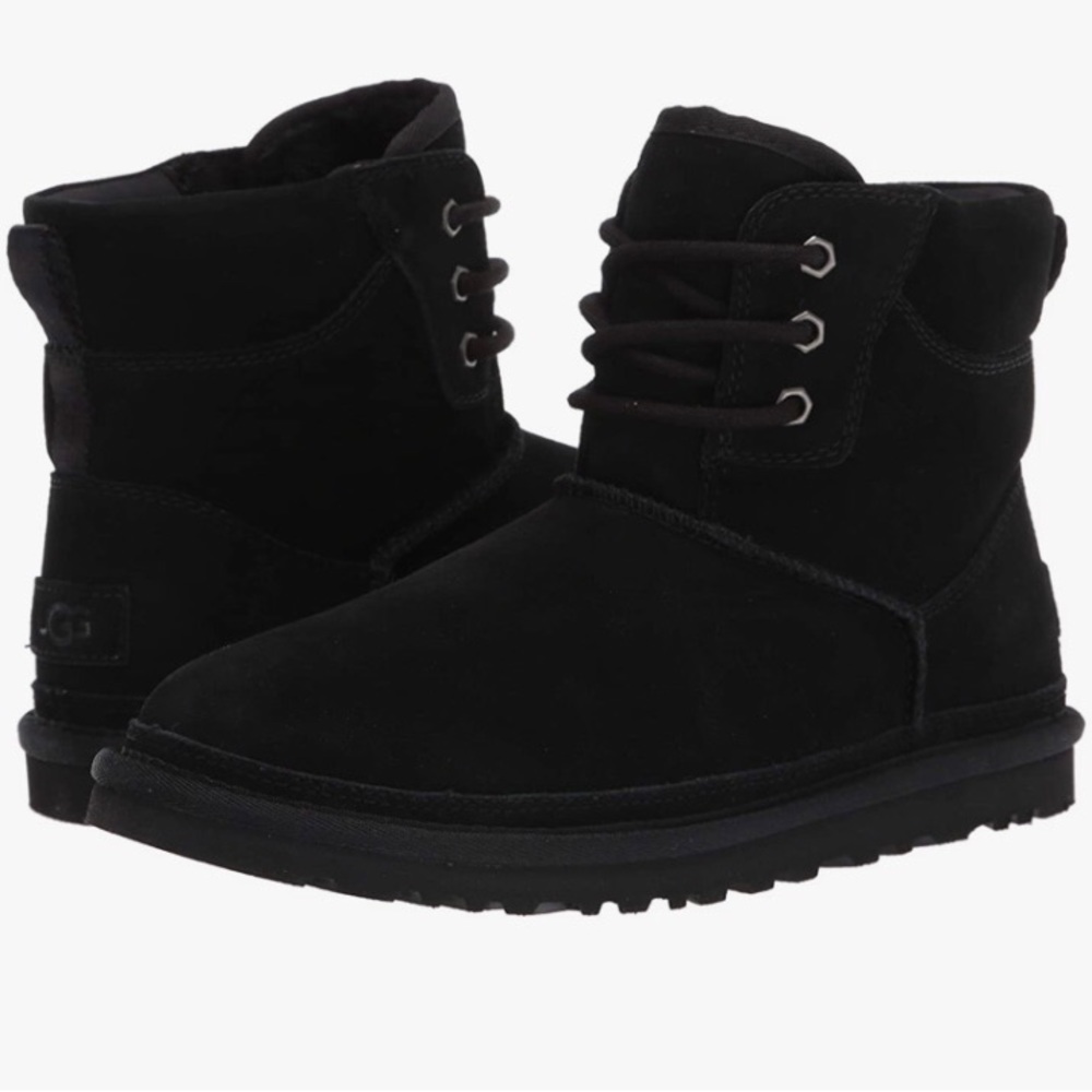 NIB $140 UGG Women's Neumel Hiker Boot in Black- size 5!